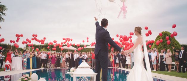 10 of the Best Wedding Hashtag Generators in 2020