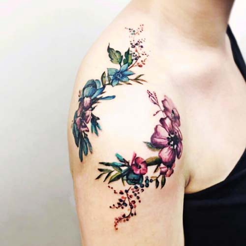 floral shoulder tattoo
