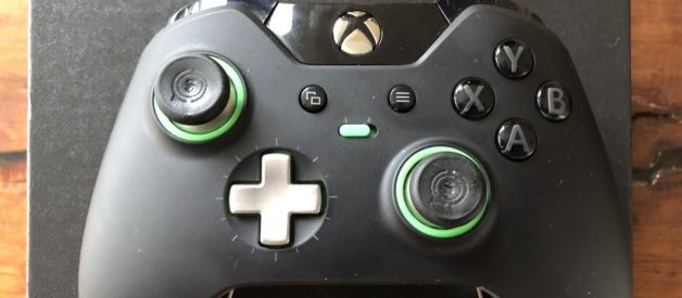 Scuf Xbox One Elite vs. Scuf Infinity One Controllers