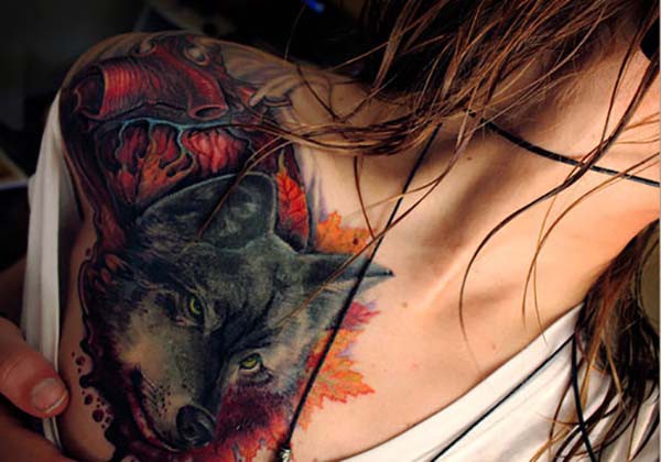   female shoulder tattoo female wolf